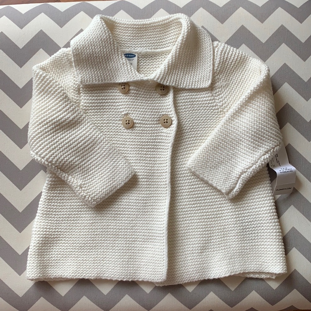 Old navy sweater. Brand new